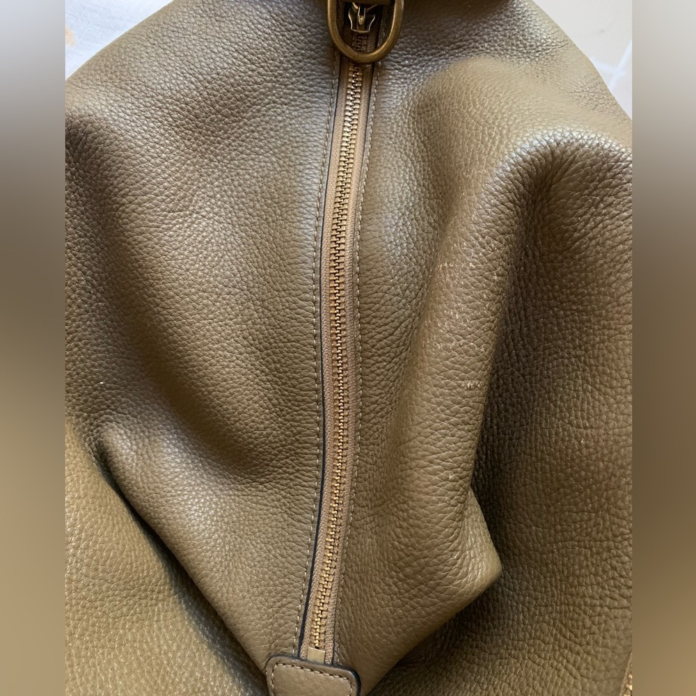 Rebecca Minkoff Julian leather Backpack in Military, brass hardware - Picture 12 of 17